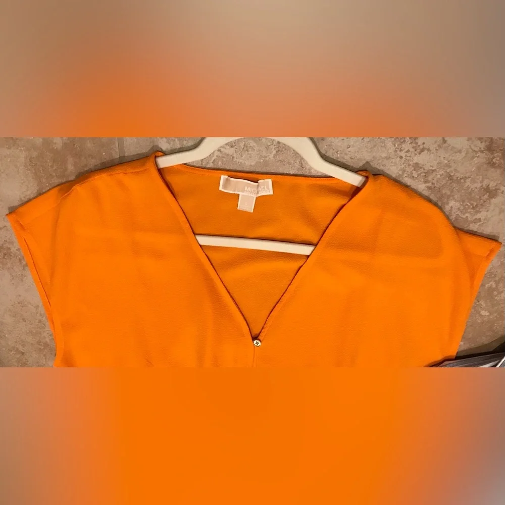 *Michael Kors* Shirt Bundle Orange Button-Down Blouse & Striped Shirt (Size L) - Picture 7 of 12